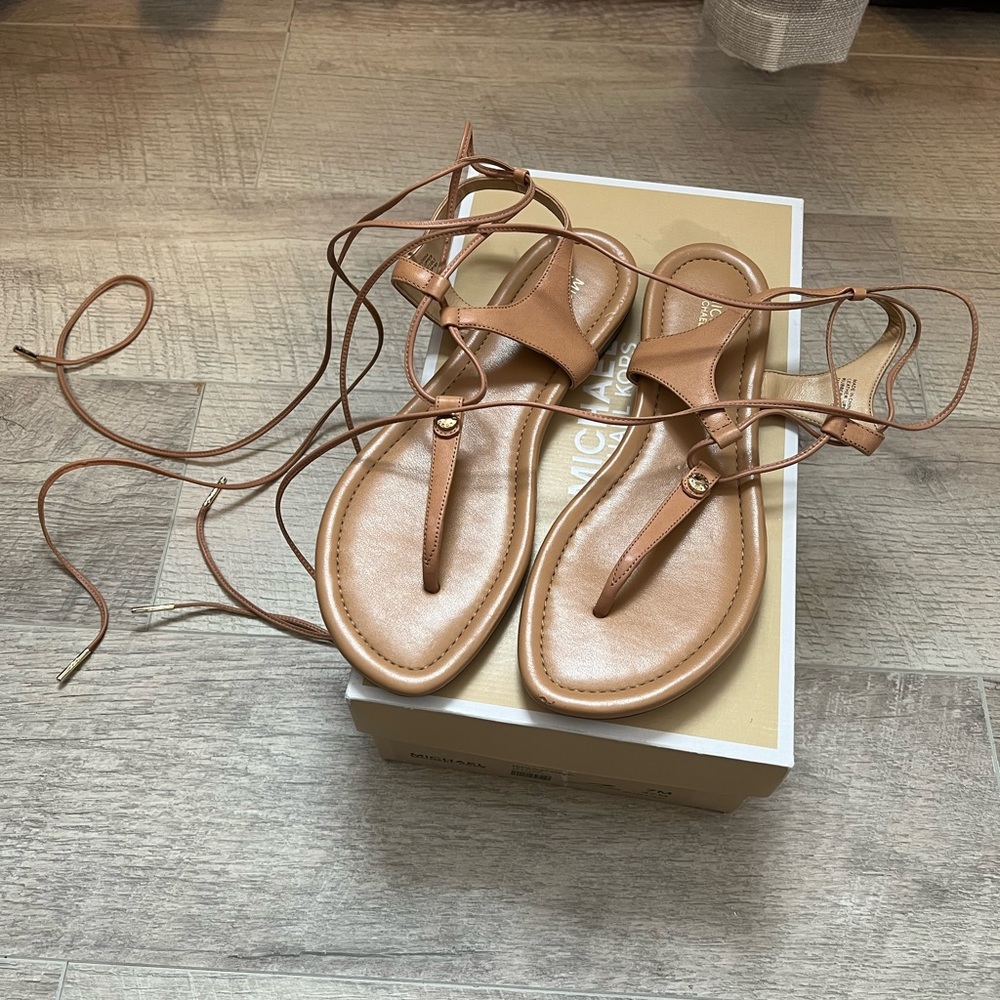 Michael Michael Kors Sofia flat sandal leather lace up